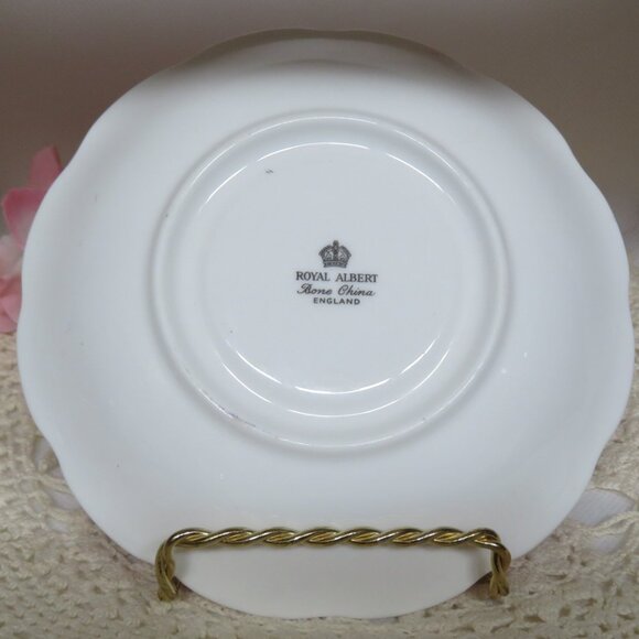 Royal ALBERT Deep Pink & Gold TEACUP & Saucer Vintage (K646) - Picture 6 of 8